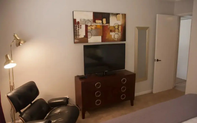 Luxurious 5 BR House Pool DT Scottsdale