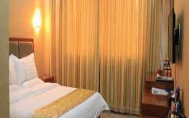 Super 8 Ordos KangBaShi Bo Yu