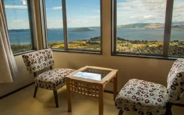 Aorangi Mountain Lodge