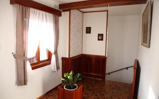 Hospedaria Gãstehaus Enzian