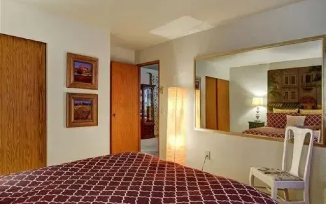 Phinney Suites Retreat