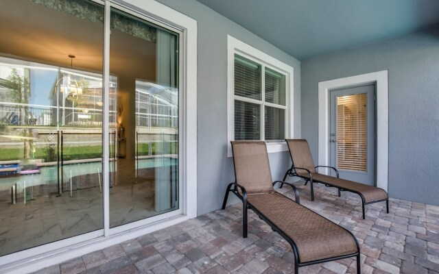 Champions Gate 1584 A