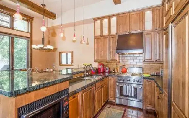Bear Creek Lofts #B