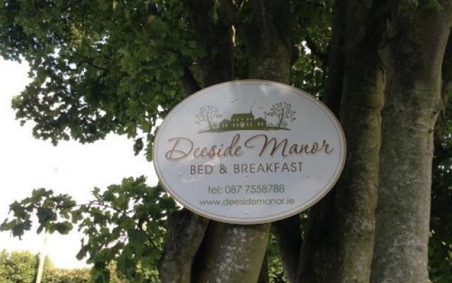 Deeside Manor