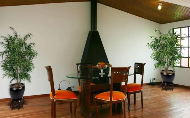 Hotel Cristiano Shalom