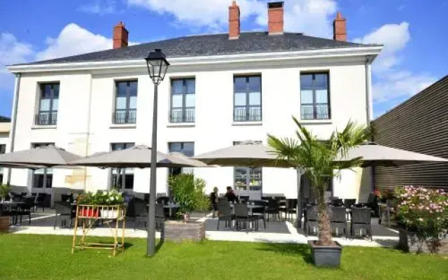 Auberge Du Château Bleu