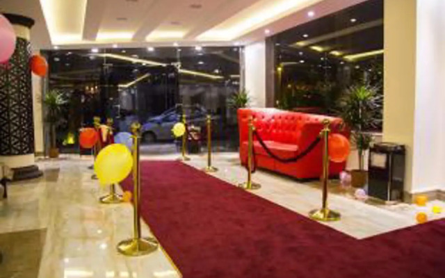 Maldah Suites
