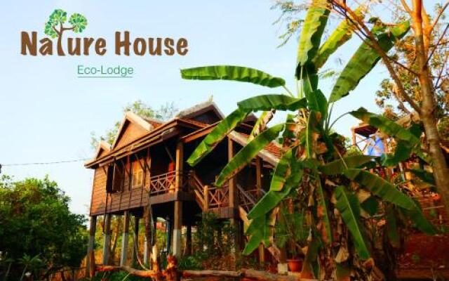 Nature House Eco-Lodge