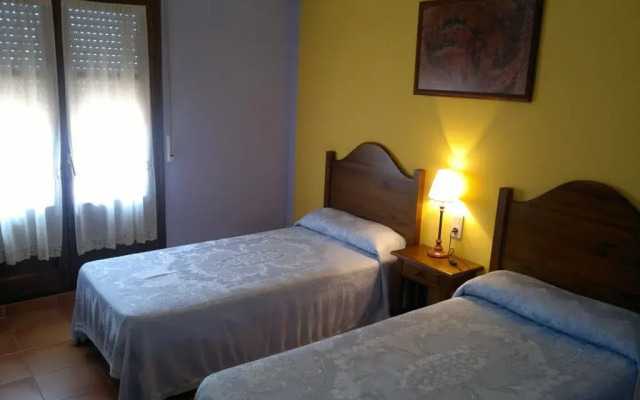 Mesón de Colungo
