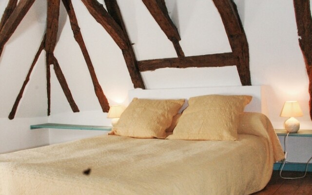 Holiday Home Sauveboeuf