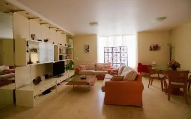 Lightbooking - Feeling home Telde