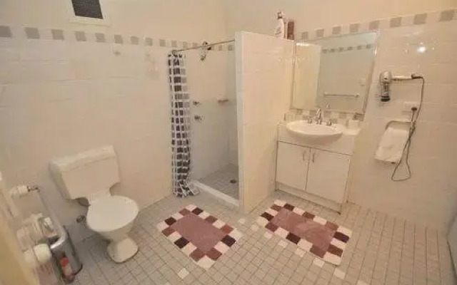 Cleopa Apartment Camperdown