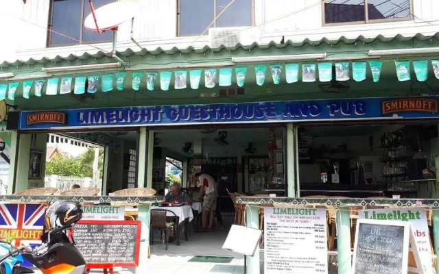 Limelight Guest House and Pub