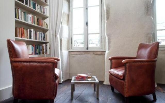 Town House In Quaint Breton Village