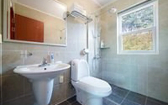 Taean Jaderak Pension