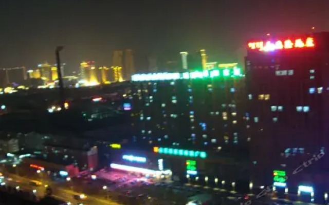 Jinghong Business Hotel