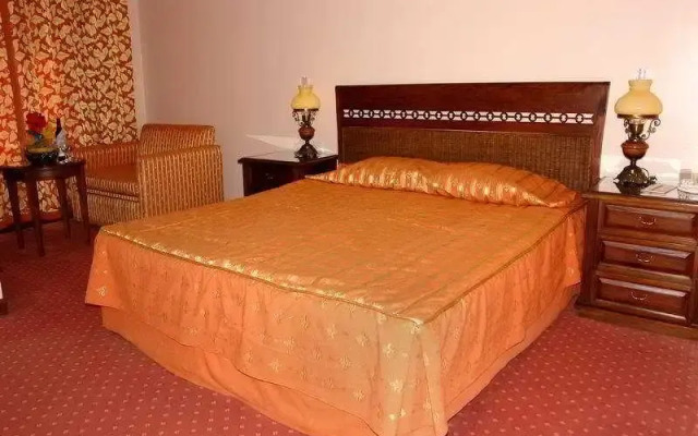 Hotel Antik