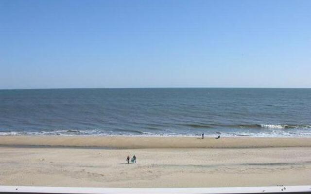 Barefoot Country 508 2 Bedroom Condo by RedAwning