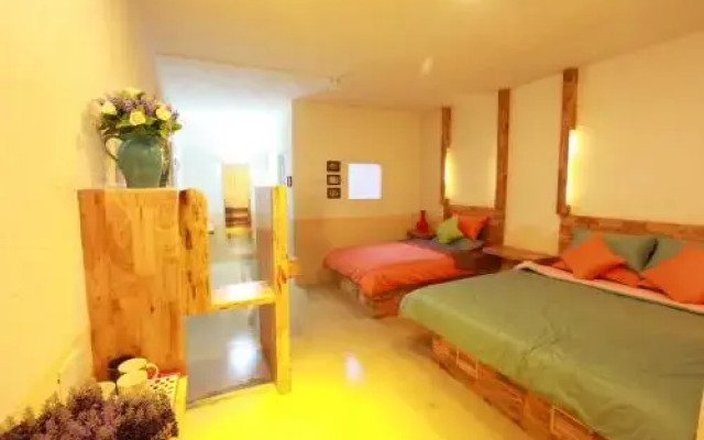 Yalong Bay Farinn Bo Hou Cun