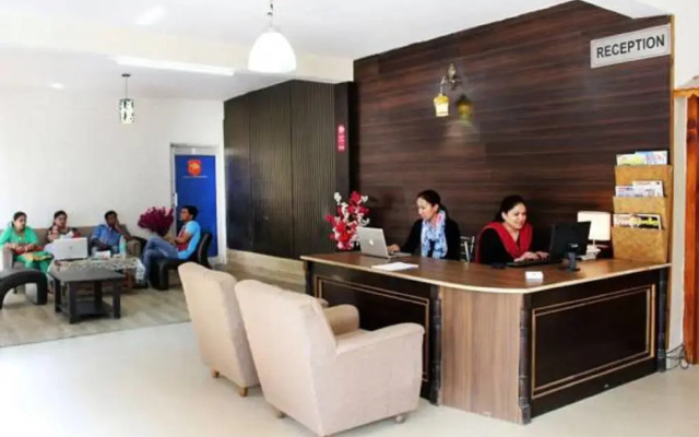 Hotel Hamta View Regency