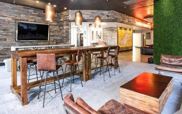 Austin Social Studio + Pool
