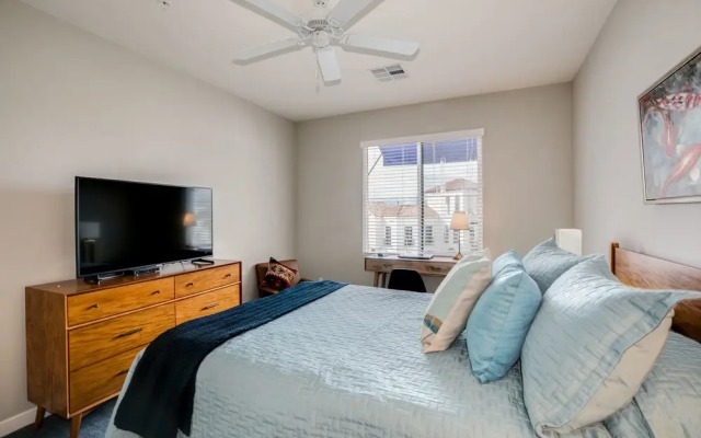 Queen Creek #341 - 2 Br Condo