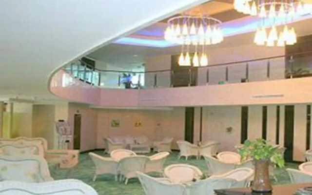 Grand Soluxe Hotel