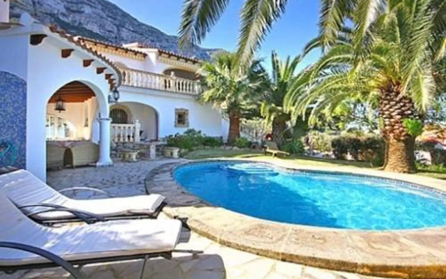 Villa Lau