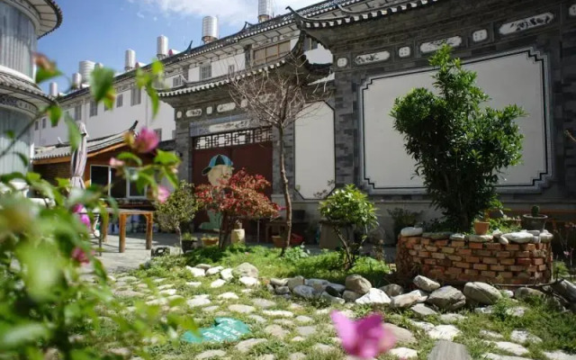 Followsky Inn