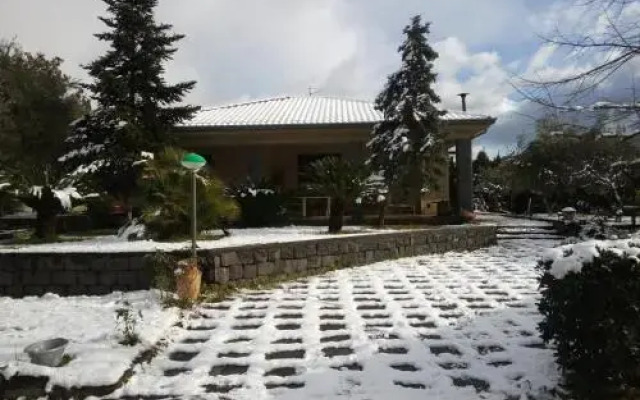 Etna Travellers B&B