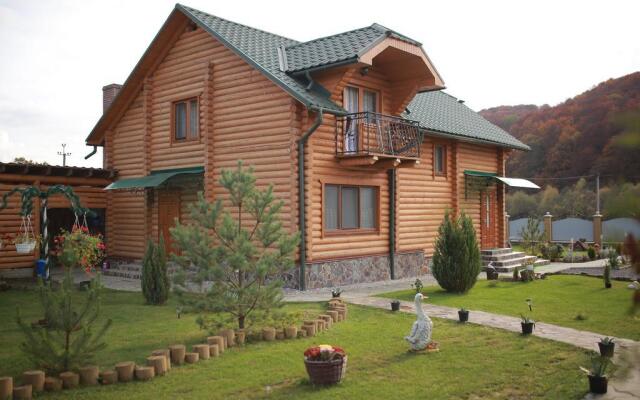 Holiday home Sonyachniy Laz