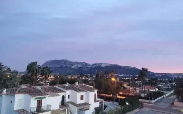 El Retiro IV