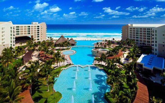 Luxury Hideaway Cancun