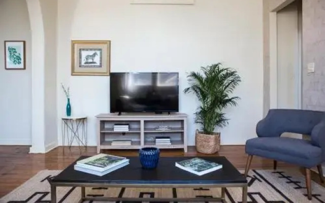 Charming 1BR in Audubon by Sonder