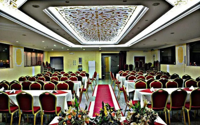 Genac Hotel