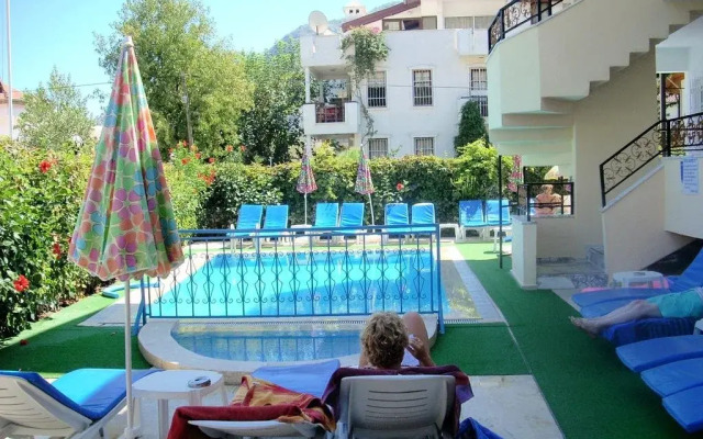 Gunes Apartments