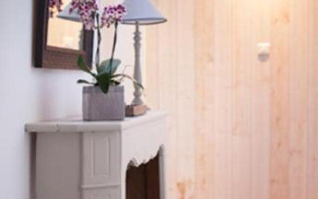 La Glycinière Chambres d'Hôtes