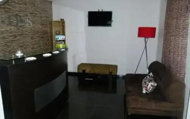 Hotel Gboss Sur