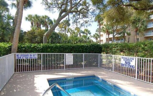 Barrington Court 114