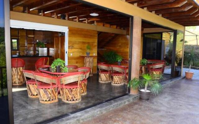 Fresnal Comala Cabañas