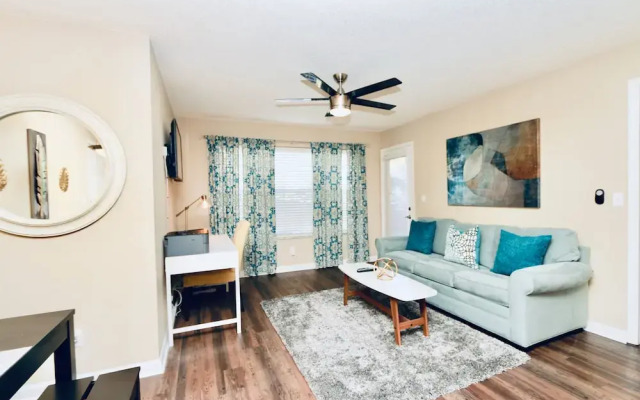 Beautiful Deluxe Clearwater Apartment CP- 803