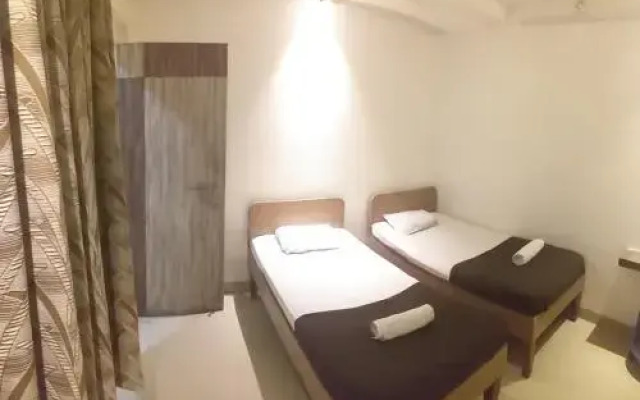 Hotel Ashirwad Lodge