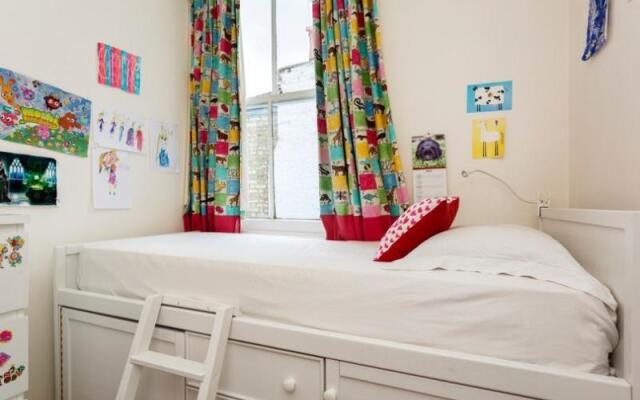 Veeve  5 Bed House On Linzee Road Crouch End