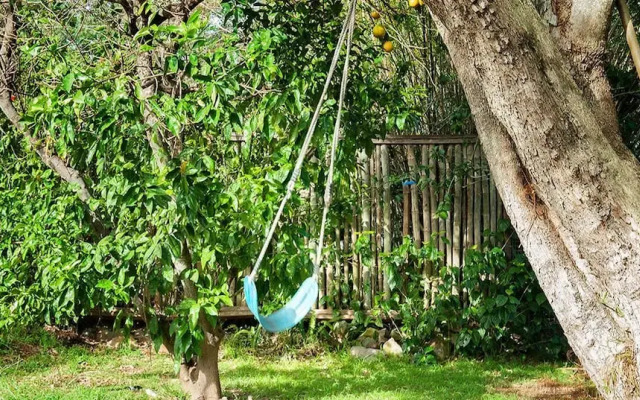 Idle Days, 3 Achilles Street