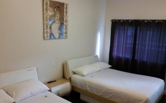 Dundas Apartments  Suites