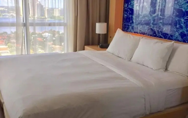 1 BR Ocean View at Marenas by Airpads