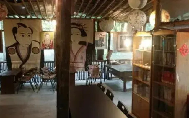 Bright Moon B&B