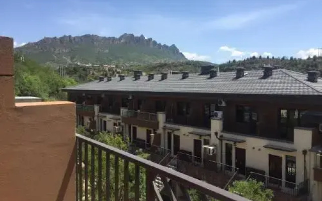 Gubei Water Town Landscape Villa