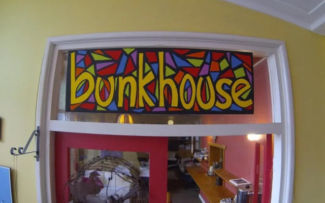 Bunkhouse Motel