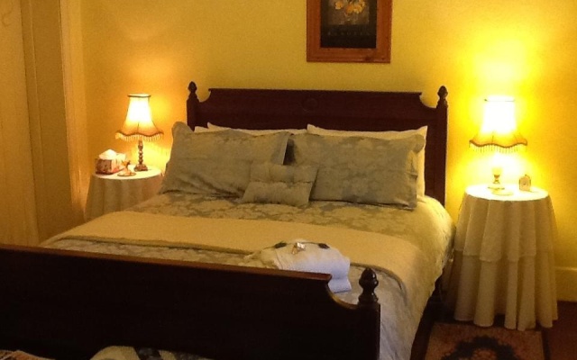 Acorn & Walnut Cottages – Guest Rooms – Angaston